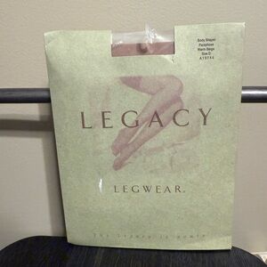 Legacy Legwear Body Shaper Pantyhose Sz D Warm Beige